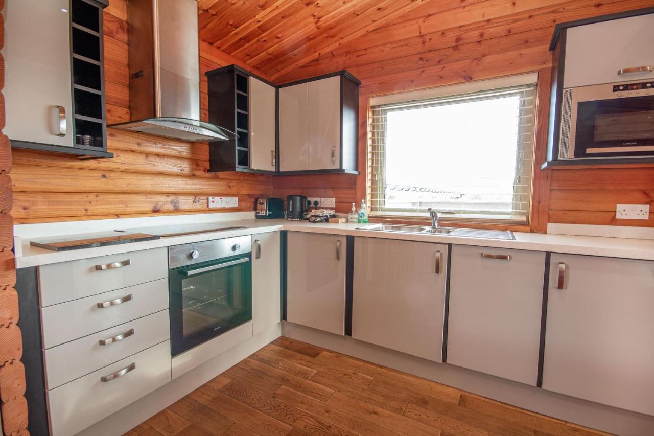 Aviemore Lodges Exterior photo