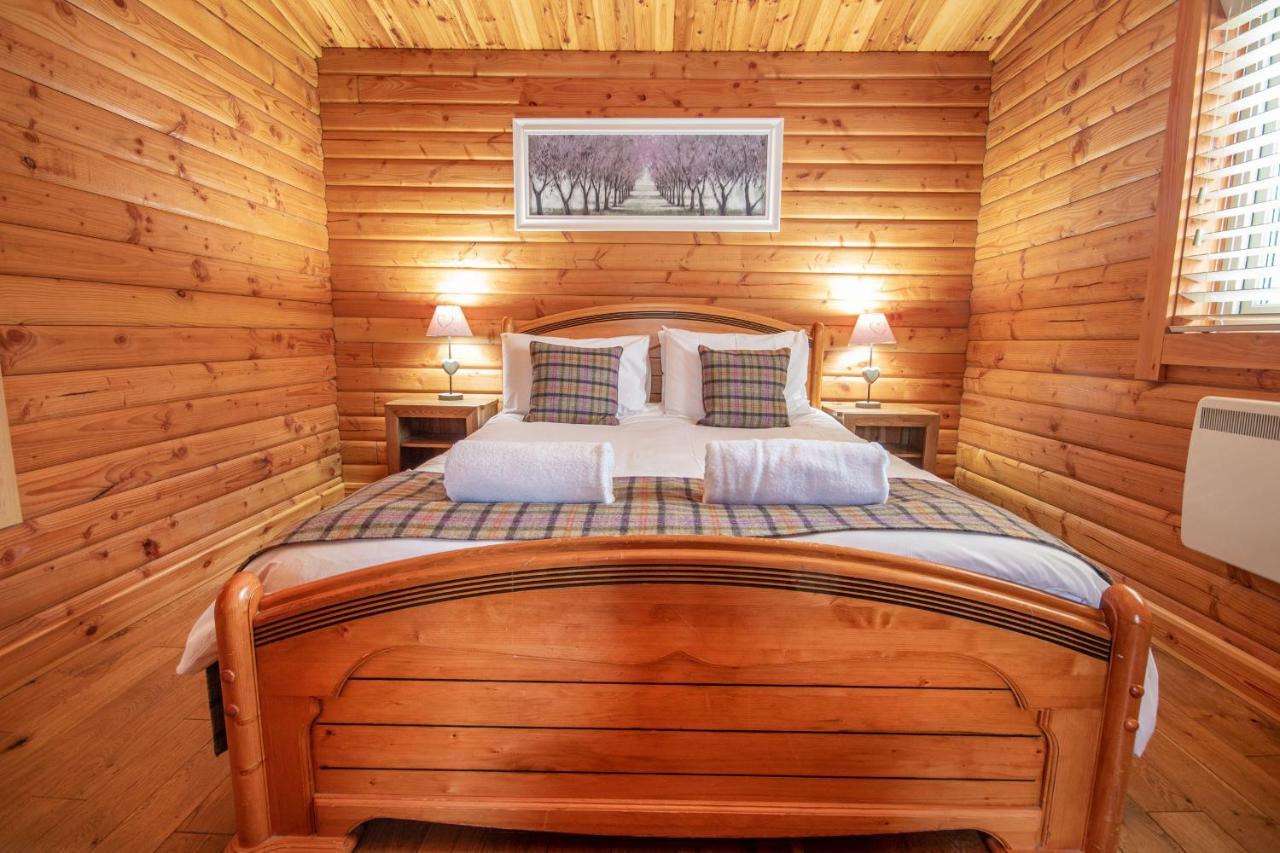Aviemore Lodges Exterior photo