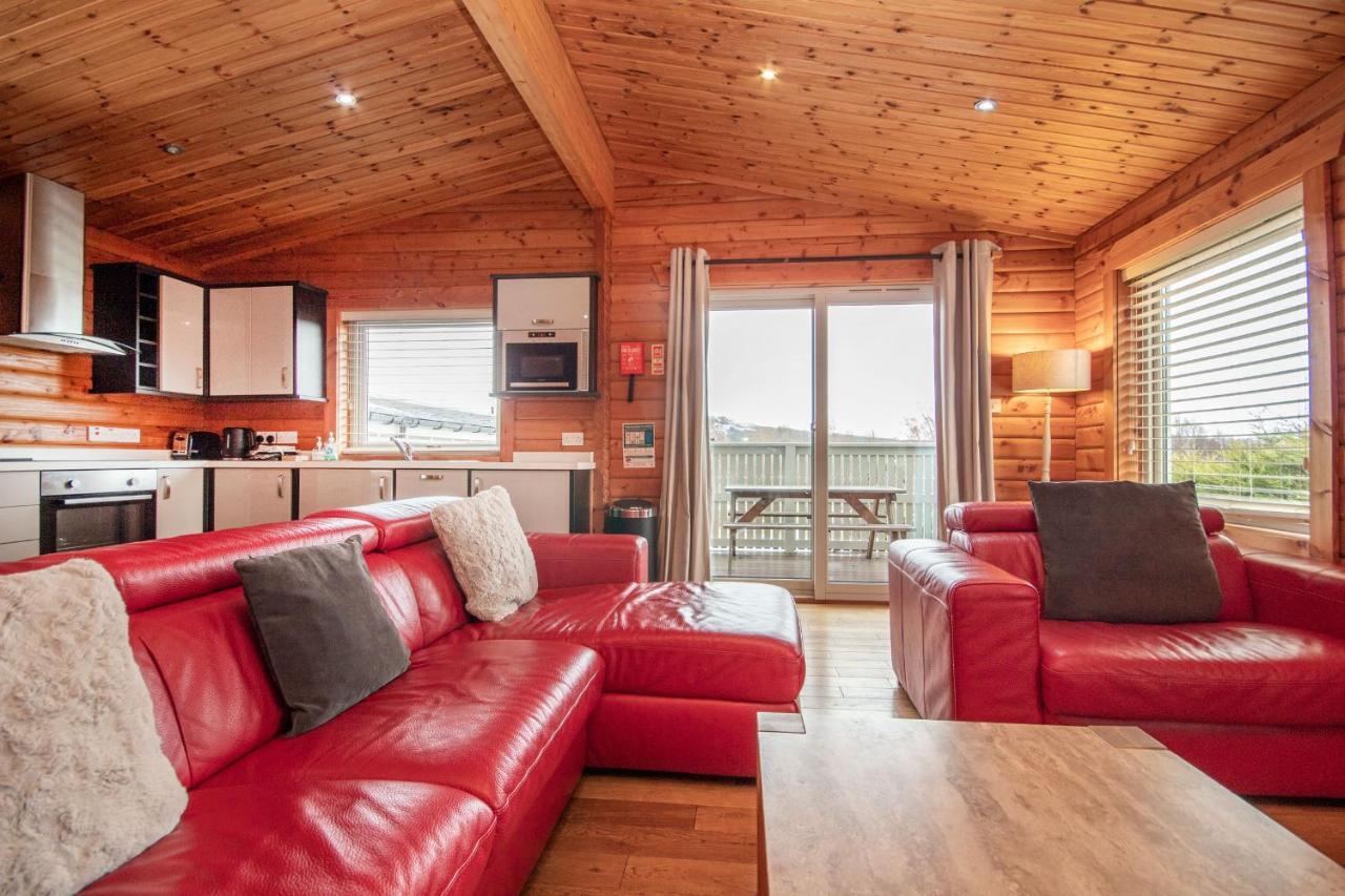 Aviemore Lodges Exterior photo