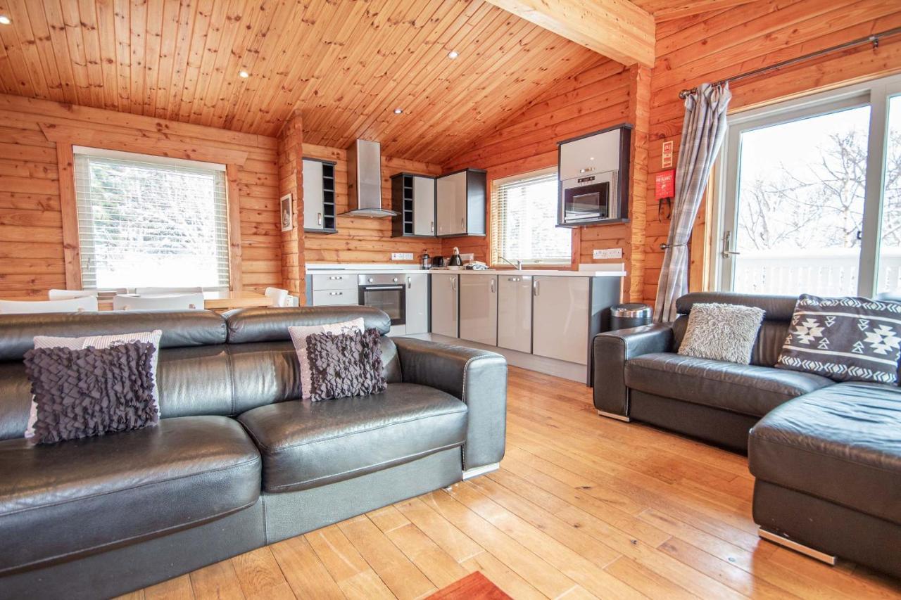 Aviemore Lodges Exterior photo
